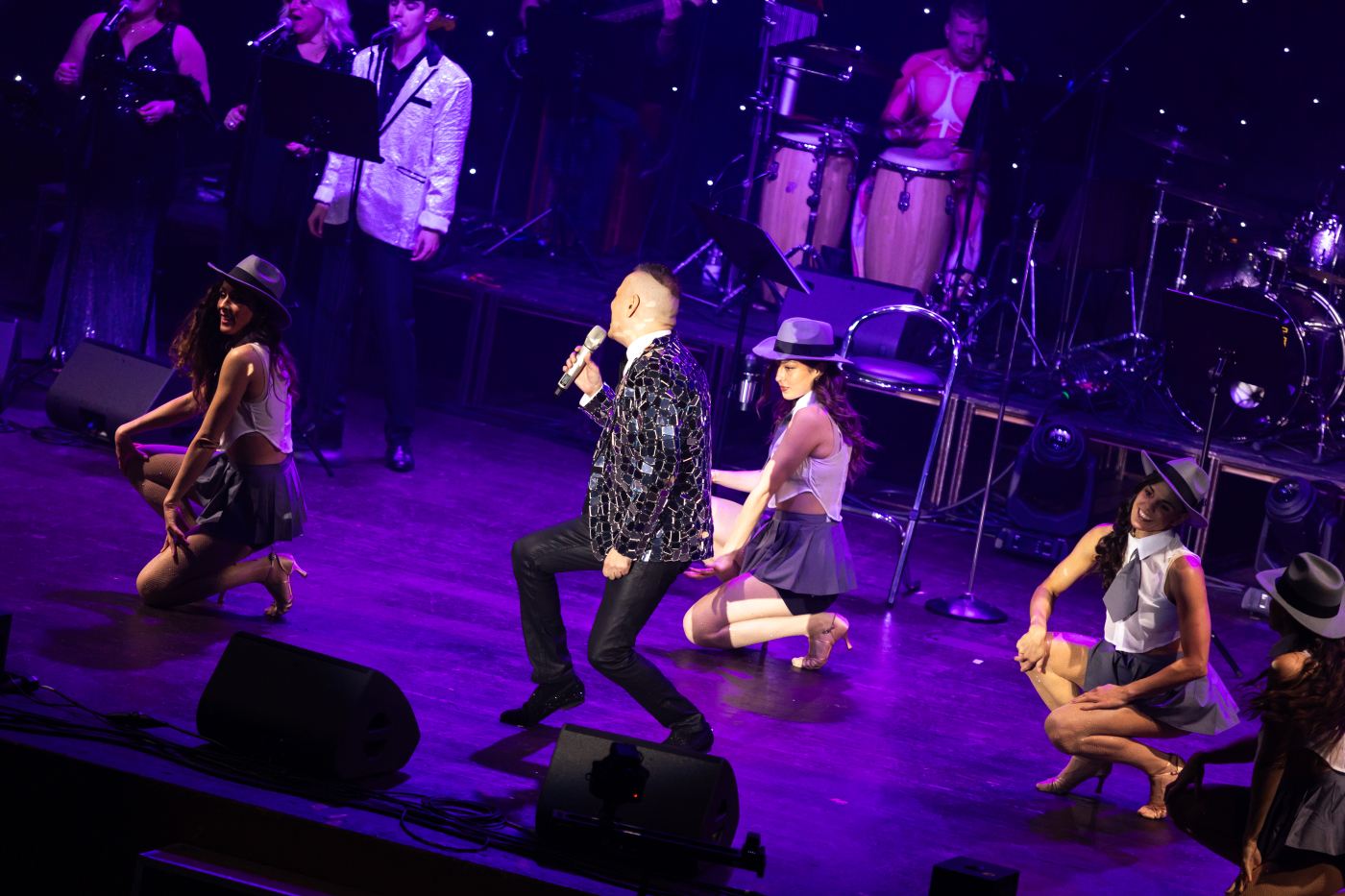 Pirate swing band Gala 2025: jak se dělá entertainment (recenze)